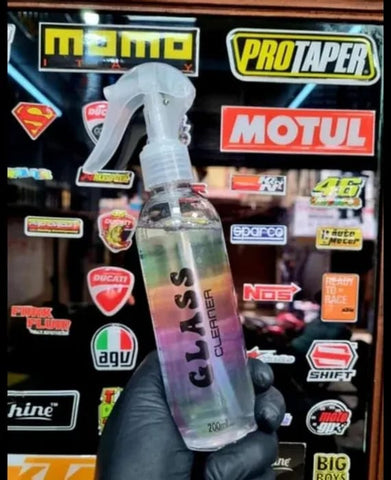 Glass cleaner