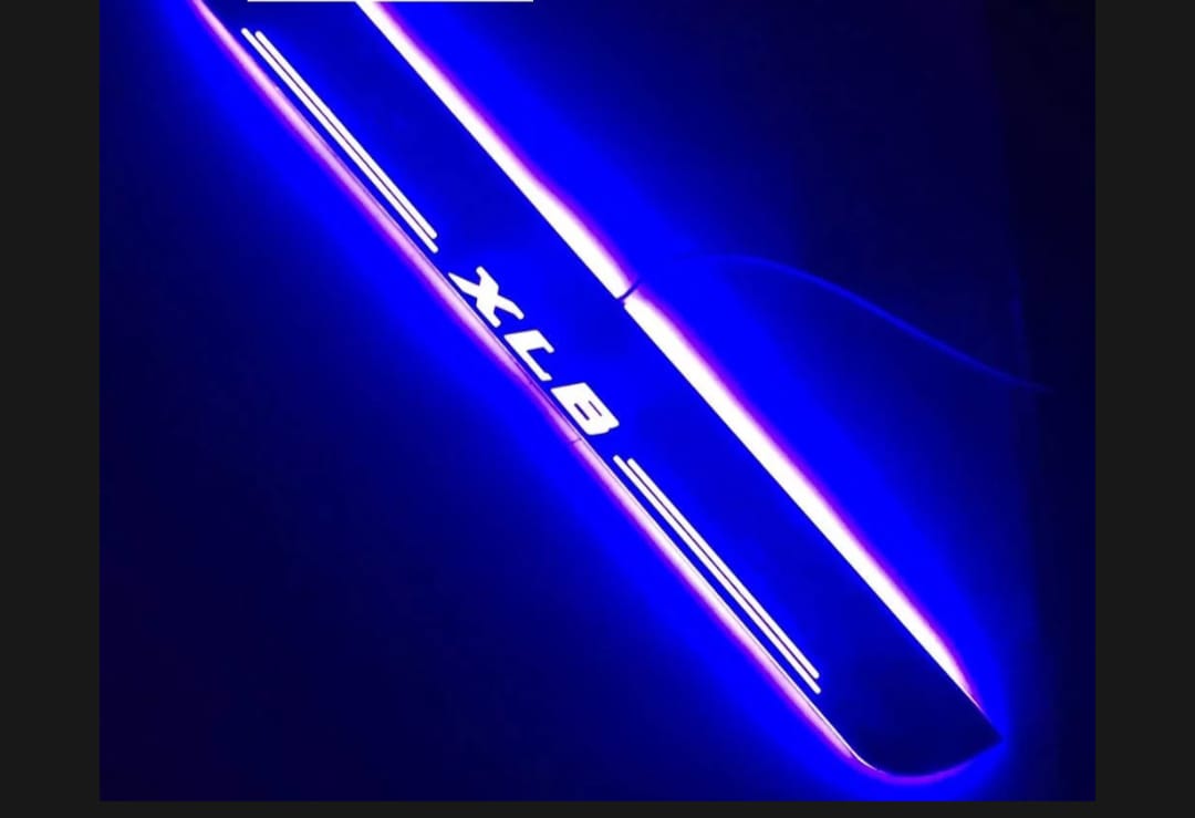 Xl6 scuff plate